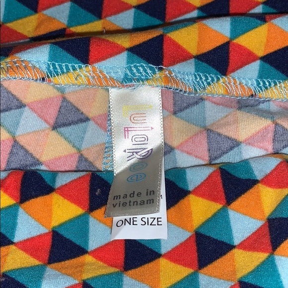 One Size LuLaRoe Geometric Print Leggings - Picture 2 of 3